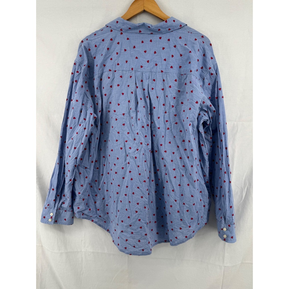 St Johns Bay Womens XXL Oversized Shirt Blue Red Heart Print Cotton Button Down - Picture 2 of 5